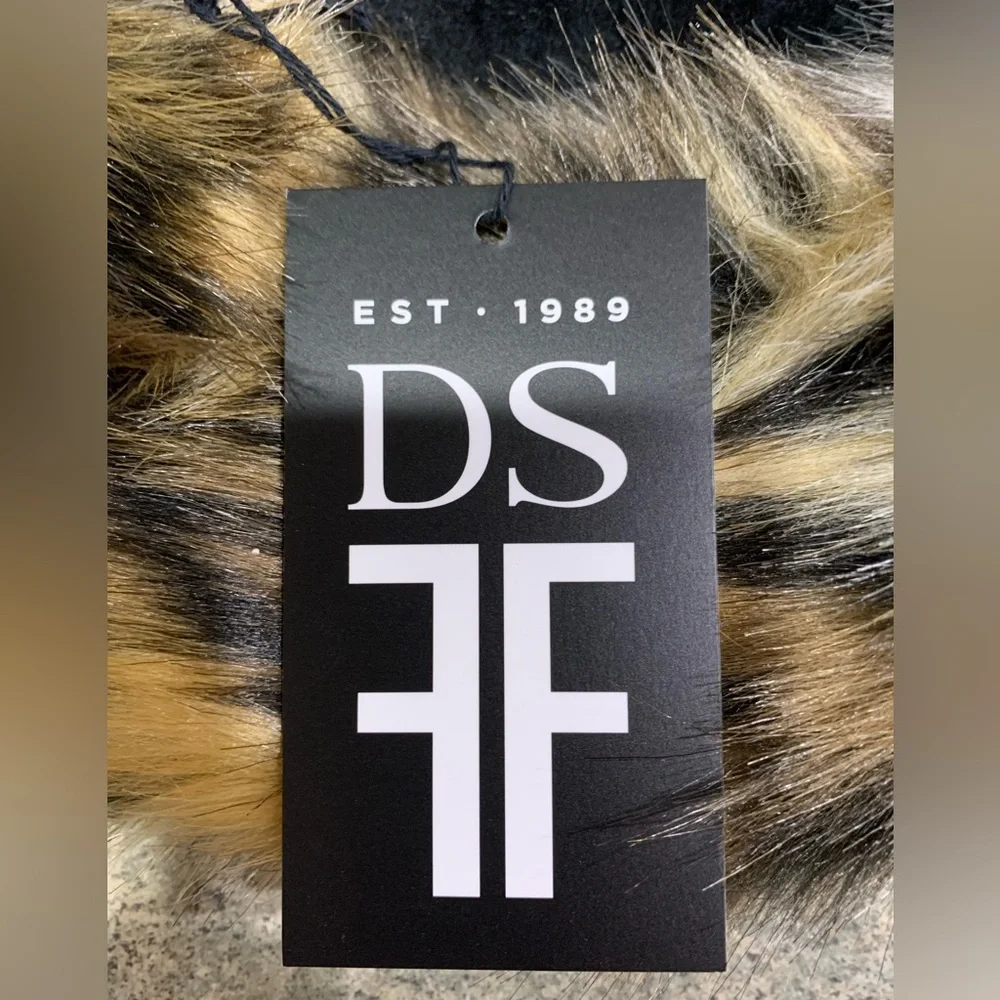 Donna Salyers Fabulous Furs Animal Print Faux Leopard Beret Hat - BRAND NEW! - Picture 3 of 6